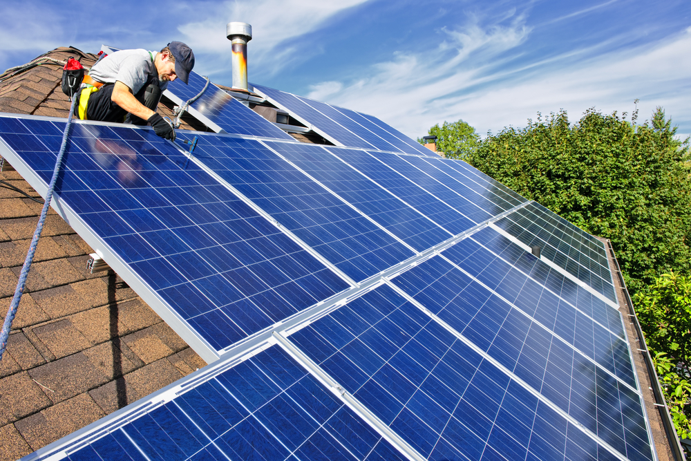 How to reduce household expenses with solar